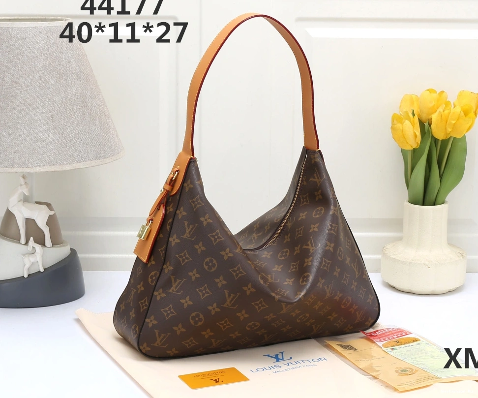 HandBags Louis Vuitton Women For UrbanStyle 7166 0206